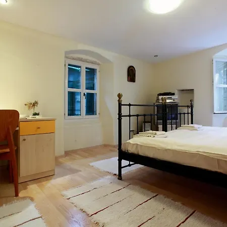 Apartments With Wifi Split - 8672 Apartment *