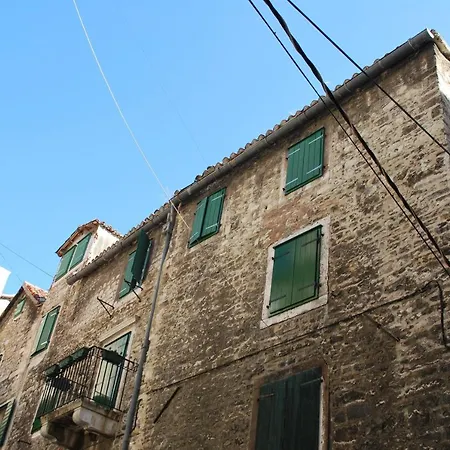Apartment Apartments With Wifi Split - 8672 *