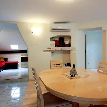 Apartments With Wifi Split - 8672 * Split